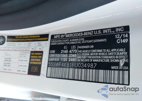 2015 Mercedes-Benz C 300 4Matic/Luxury 4Matic/Sport 4Matic z USA, uszkodzony, nr VIN 55SWF4KB1FU034987